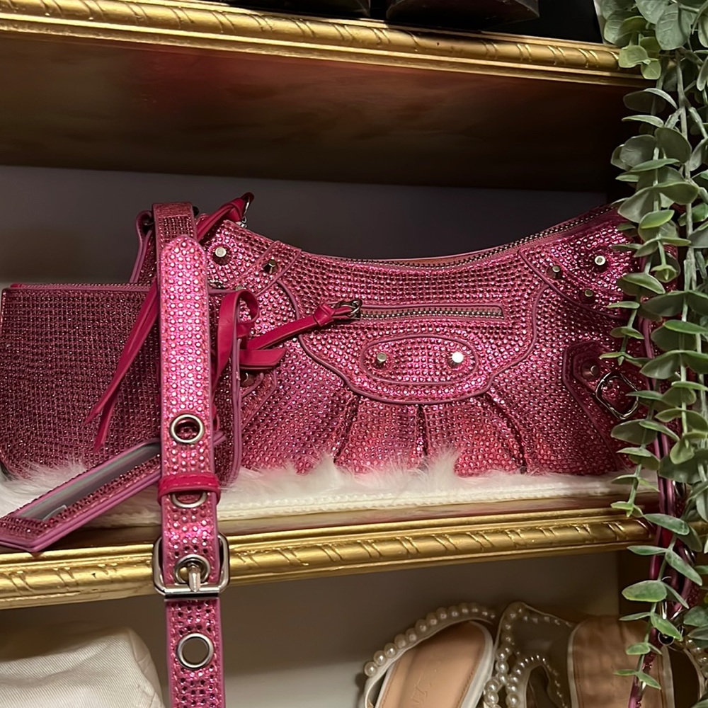 Bedazzle pink bag